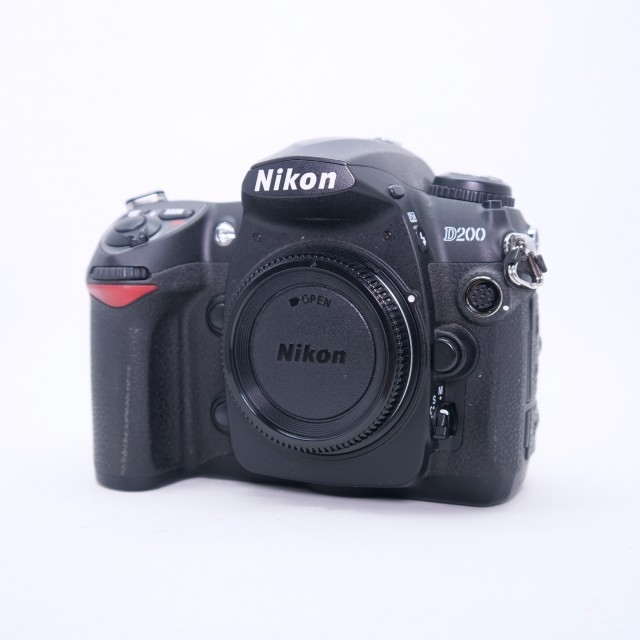 Nikon Used Nikon D200 DSLR body