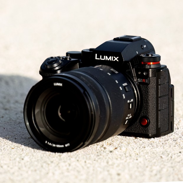 New! Panasonic launch the Lumix S1RII
