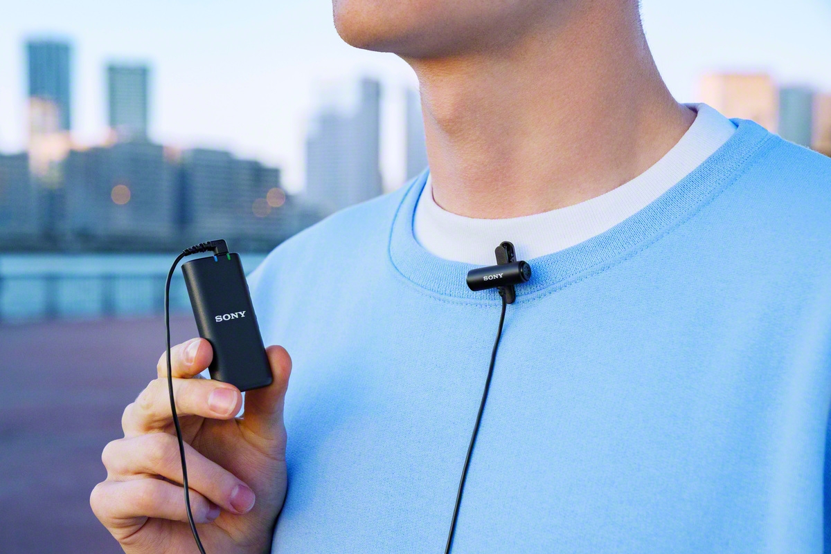 Sony ECMLV1 Stereo Lavalier Microphone £31.90 Castle Cameras