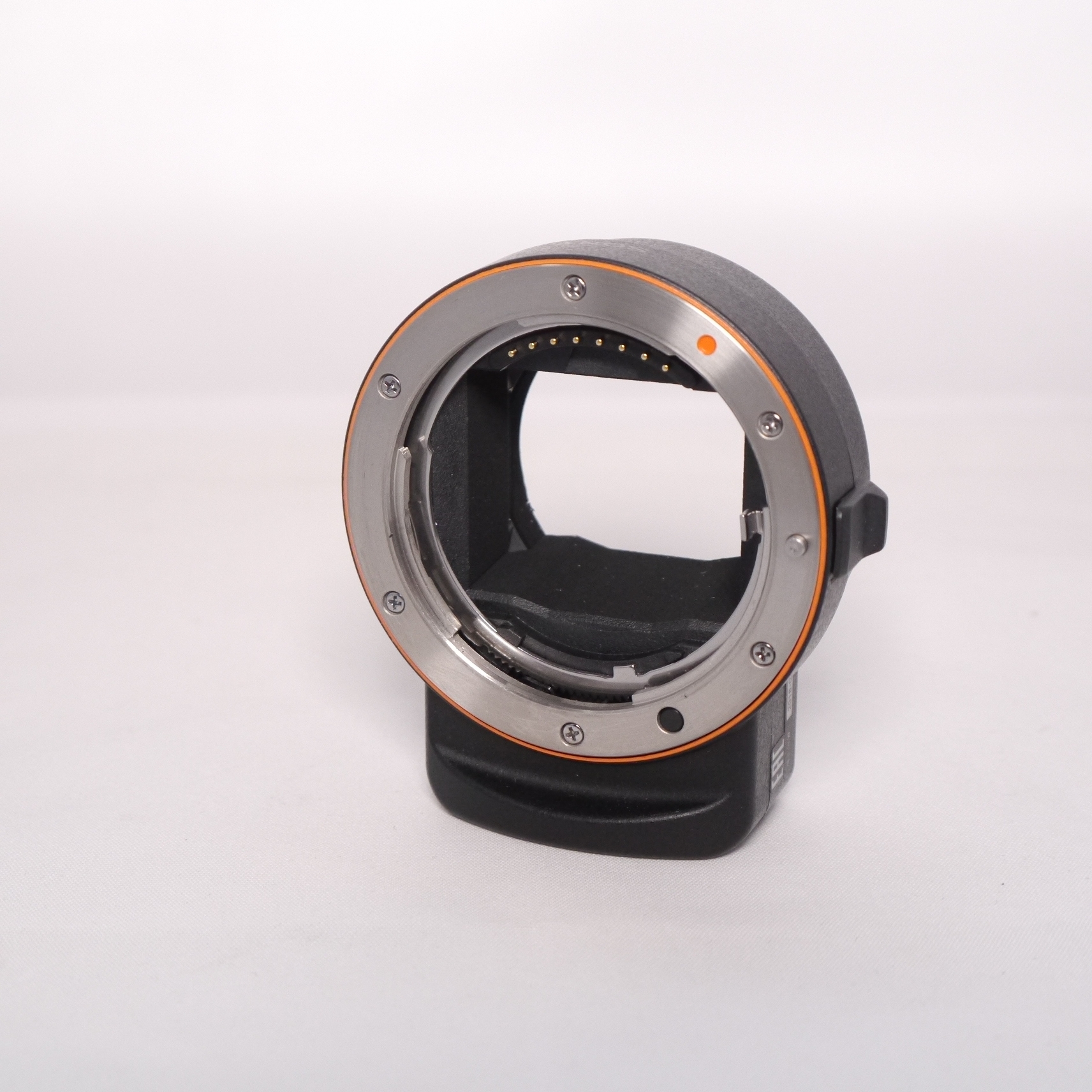 Used Sony LAEA3 lens Adaptor, A Mount to E Mount £149 Castle Cameras