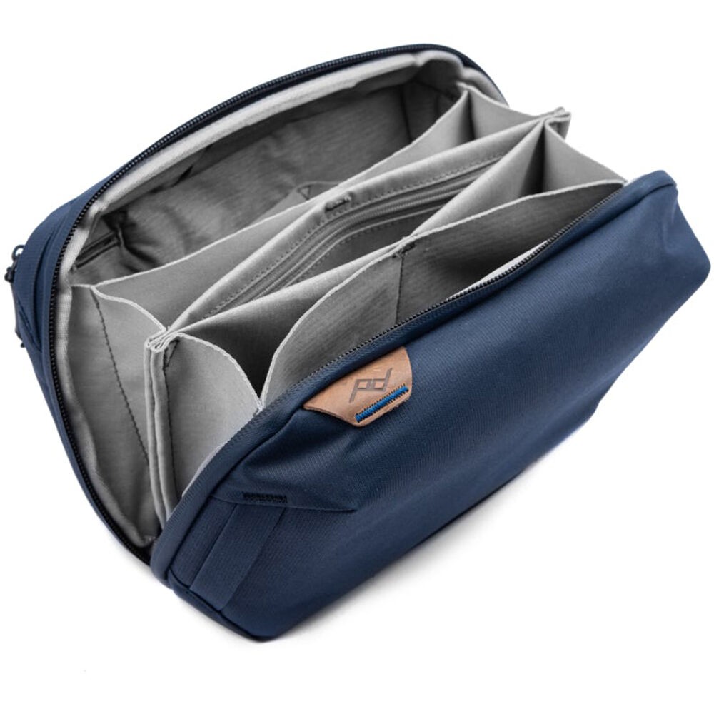 Peak Design Tech Pouch, Midnight | £54.90 - Castle Cameras