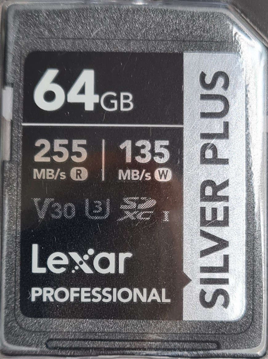 Lexar 64GB SDXC Silver Plus R255/W135MB/s V30 - Castle Cameras