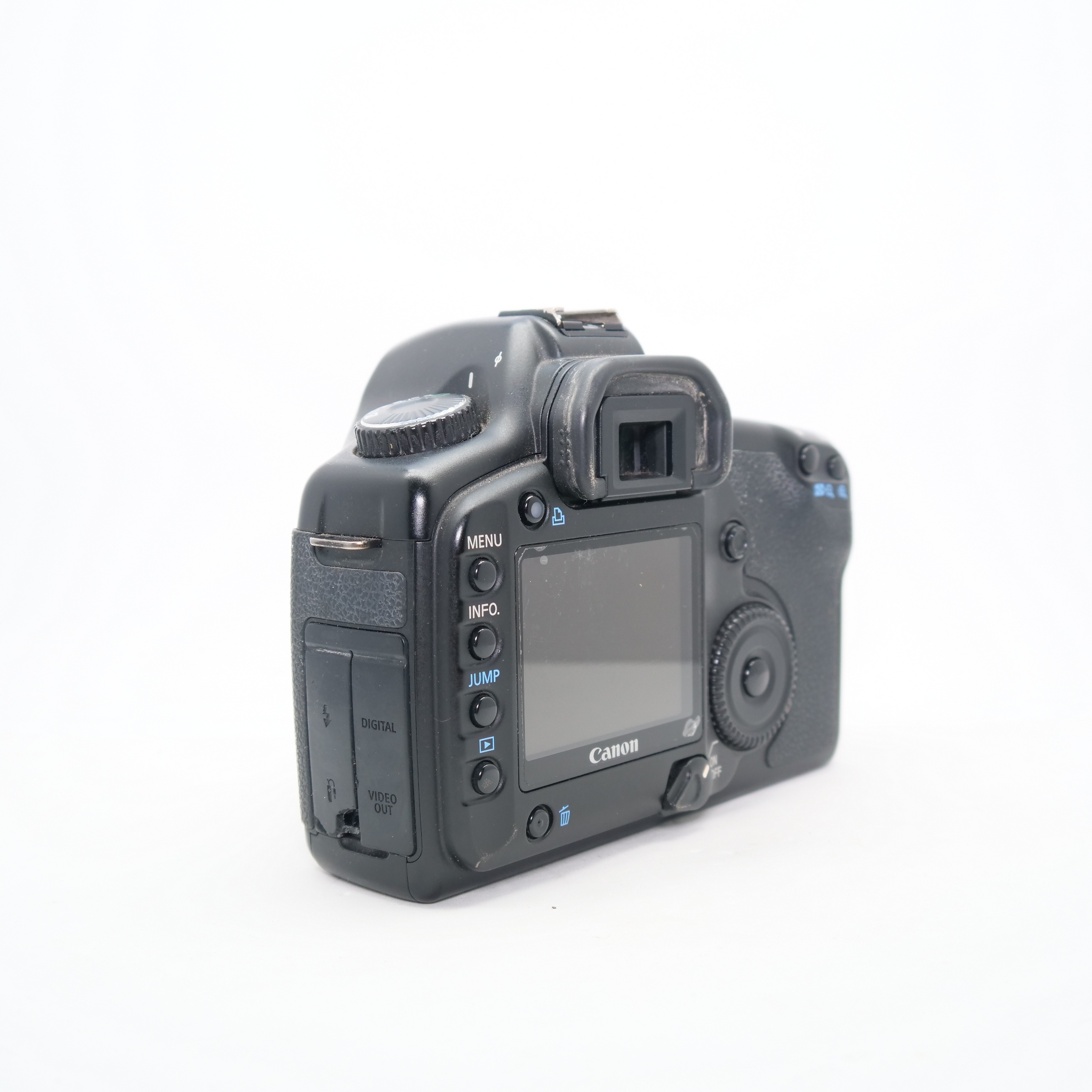 Used Canon EOS 5D Full frame DSLR body £129 Castle Cameras