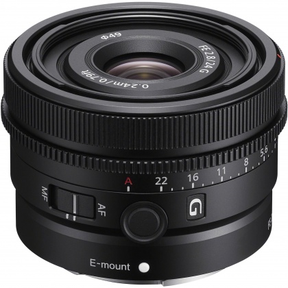 Sony FE 24mm f2.8 G lens Sony FE 24mm f2.8 G lens