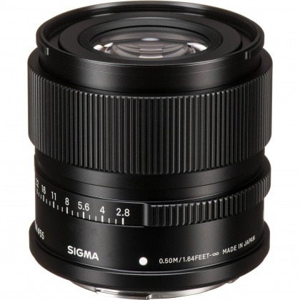 Sigma 90mm f2.8 DG DN Contemporary lens for Lumix L-mount