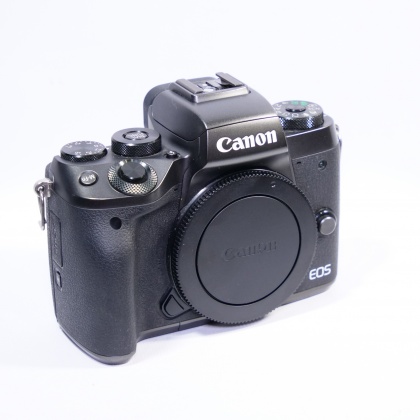 Used Canon EOS M5 Mirrorless camera body