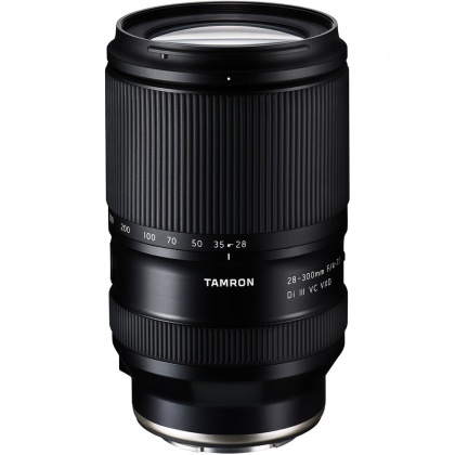Tamron 28-200mm f2.8-5.6 Di III RXD lens for Sony FE Tamron 28-200mm f2.8-5.6 Di III RXD lens for Sony FE