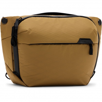 Peak Design Everyday Sling Bag 3L v2, Coyote Peak Design Everyday Sling Bag 3L v2, Coyote
