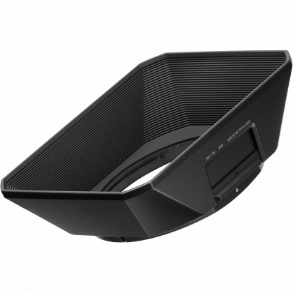 Nikon HB-116 Lens Hood for the NIKKOR Z 28-135 f4 PZ lens Nikon HB-116 Lens Hood for the NIKKOR Z 28-135 f4 PZ lens