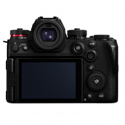 Panasonic S1II Mirrorless Camera with 24-105 lens