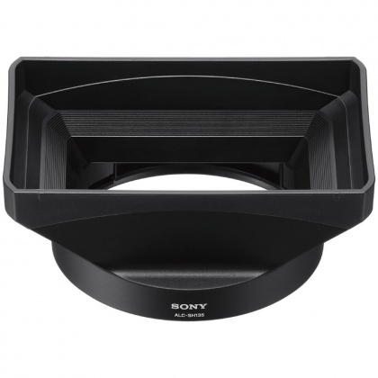 Sony Lens Hood for the SELP 28-135 lens Sony Lens Hood for the SELP 28-135 lens