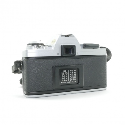 Used Minolta X300 35mm SLR with 50mm f1.7 lens Used Minolta X300 35mm SLR with 50mm f1.7 lens