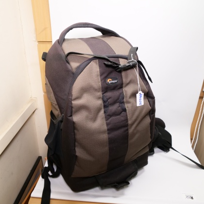 Used Lowepro Flipside 400AW backpack Used Lowepro Flipside 400AW backpack