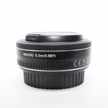 Used Canon EF 40mm STM lens Used Canon EF 40mm STM lens
