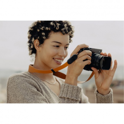 Peak Design Form Leather Camera Short Strap, Amber Peak Design Form Leather Camera Short Strap, Amber