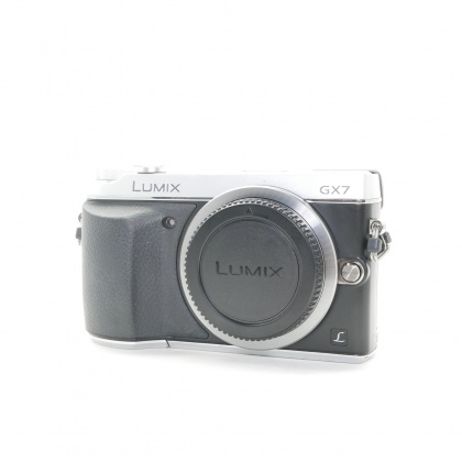 Used Panasonic DMC-GX7 Mirrorless camera body, silver