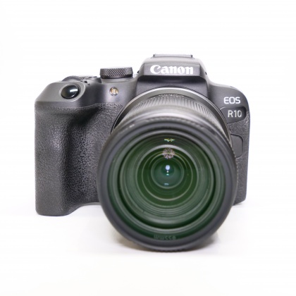 Used Canon EOS R10 Mirrorless camera with RF-S 18-150mm lens Used Canon EOS R10 Mirrorless camera with RF-S 18-150mm lens