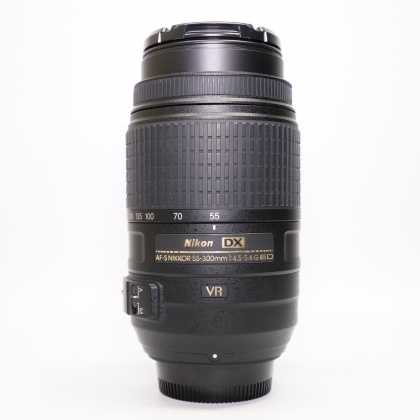 Used Nikon AF-S DX 55-300mm f4.5-5.6 G ED VR lens Used Nikon AF-S DX 55-300mm f4.5-5.6 G ED VR lens