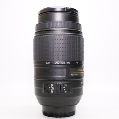 Used Nikon AF-S DX 55-300mm f4.5-5.6 G ED VR lens Used Nikon AF-S DX 55-300mm f4.5-5.6 G ED VR lens