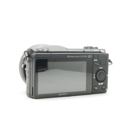 Used Sony A5100 Mirrorless camera with 16-50mm lens