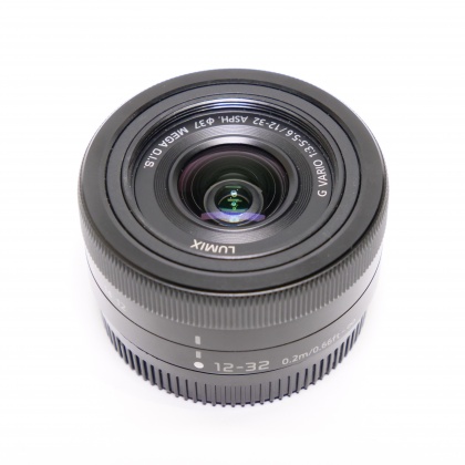 Used Panasonic Lumix 12-32mm f3.5-5.6 G Vario Mega OIS lens Used Panasonic Lumix 12-32mm f3.5-5.6 G Vario Mega OIS lens