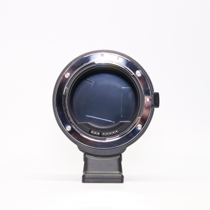 Used Commlite CM-EF-EOS R auto focus adapter Used Commlite CM-EF-EOS R auto focus adapter