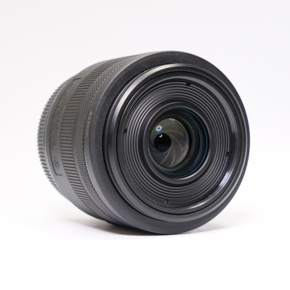 Used Canon RF 35mm f1.8 Macro IS STM lens Used Canon RF 35mm f1.8 Macro IS STM lens