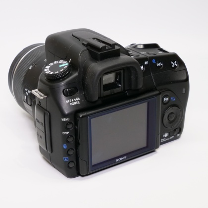 Used Sony Alpha 300 DSLR with 18-55mm lens Used Sony Alpha 300 DSLR with 18-55mm lens