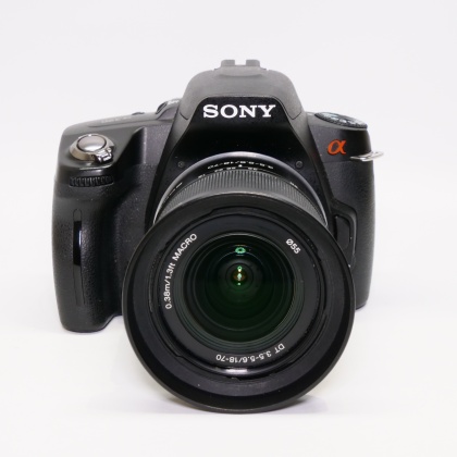 Used Sony Alpha 390 DSLR with 18-70mm lens Used Sony Alpha 390 DSLR with 18-70mm lens