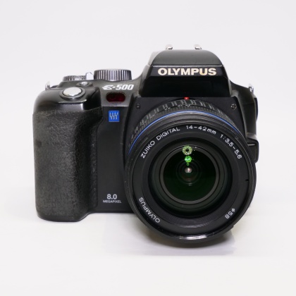 Used Olympus E-500 DSLR with 18-55mm lens