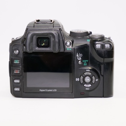 Used Olympus E-500 DSLR with 18-55mm lens
