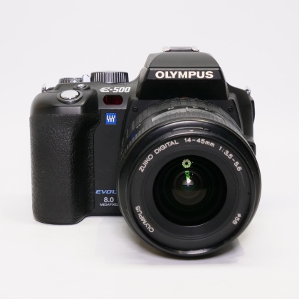 Used Olympus E500 DSLR with 14-45mm lens