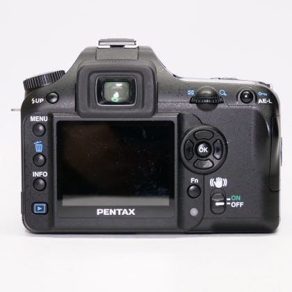 Used Pentax K100D DSLR with 18-55mm lens