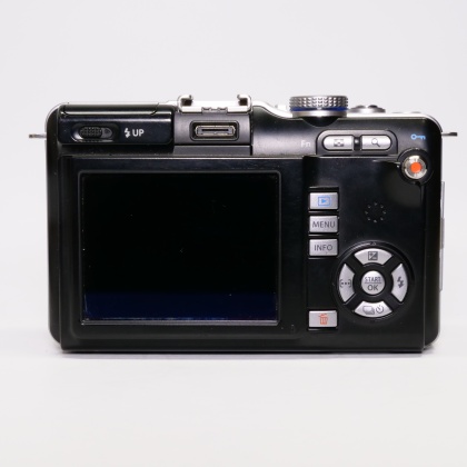 Used Olympus E-PL1 Mirrorless camera body with 14-42mm lens