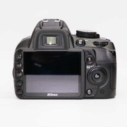 Used Nikon D3100 DSLR with 18-55mm lens