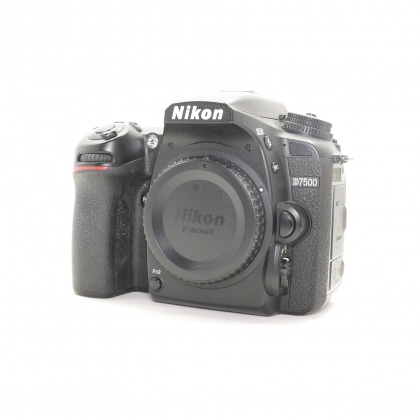 Used Nikon D7500 DSLR body Used Nikon D7500 DSLR body