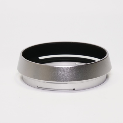 Used Fuji LH-X100 lens hood silver Used Fuji LH-X100 lens hood silver