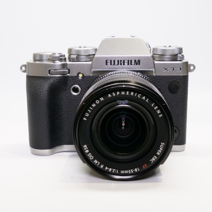Used Fujifilm X-T3 Mirrorless camera with 18-55mm lens