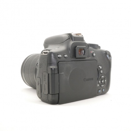 Used Canon EOS 750D DSLR with 18-55mm lens
