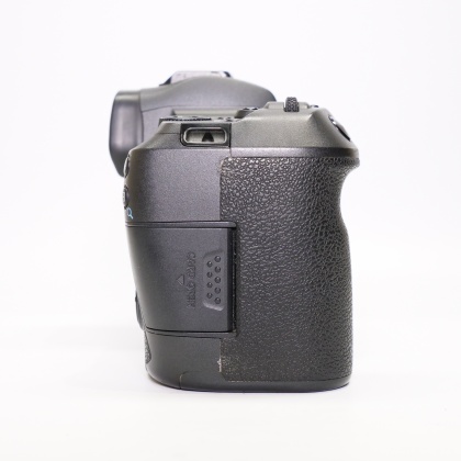 Used Canon EOS R Full frame Mirrorless Camera body