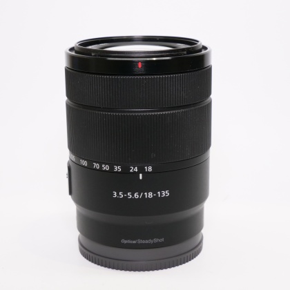 Used Sony E 18-135mm f3.5-5.6 lens