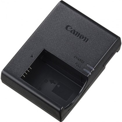 Canon LC-E17 Battery Charger for all cameras using the LP-E17 battery Canon LC-E17 Battery Charger for all cameras using the LP-E17 battery