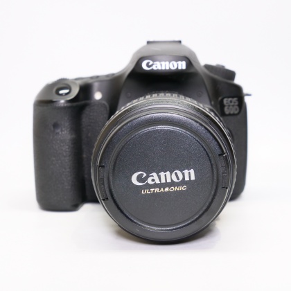 Used Canon EOS 60D DSLR with 17-85mm lens Used Canon EOS 60D DSLR with 17-85mm lens