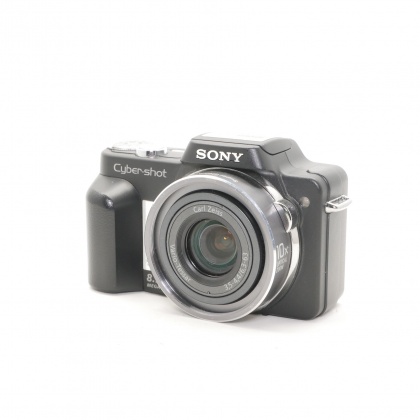 Used Sony Cybershot H3 digital compact camera Used Sony Cybershot H3 digital compact camera