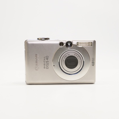 Used Canon Ixus 40 digital compact camera Used Canon Ixus 40 digital compact camera