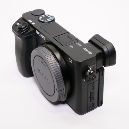 Used Sony A6400 Mirrorles camera body