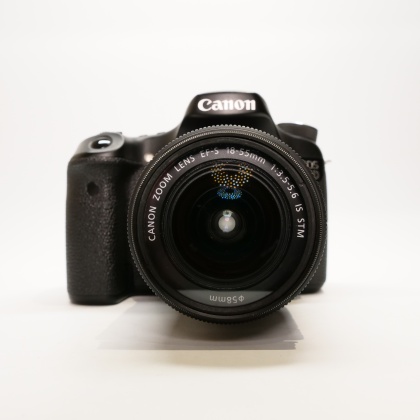 Used Canon EOS 70D DSLR with 18-55mm lens Used Canon EOS 70D DSLR with 18-55mm lens