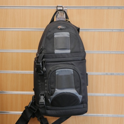 Used Lowepro Slingshot 100 AW cameras sling case