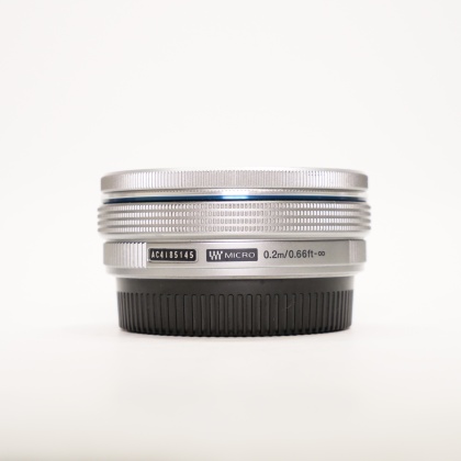 Used Olympus M.Zuiko Digital ED 14-42mm f3.5-5.6 EZ lens, silver