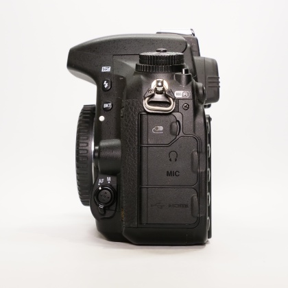 Used Nikon D750 Full-frame DSLR body